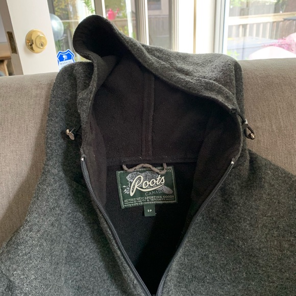 Men’s Roots Zip Up - Picture 5 of 5